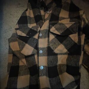Plaid Button-Up Shirt in Black and Tan